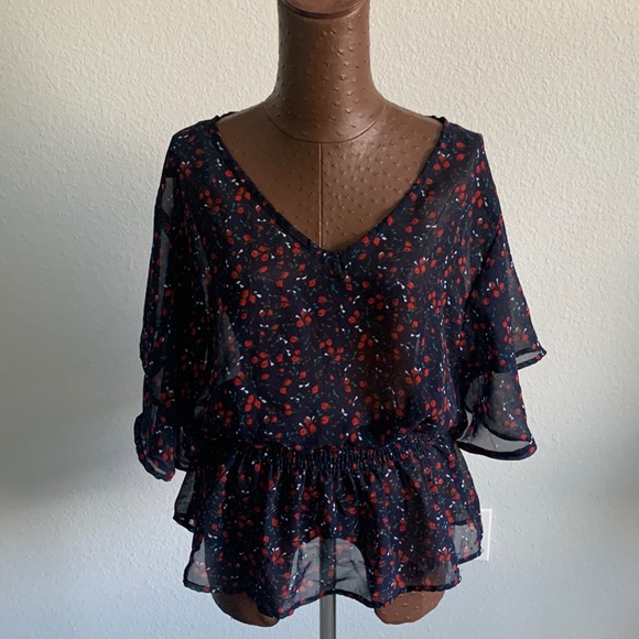 Retro Tops - Retro shirt